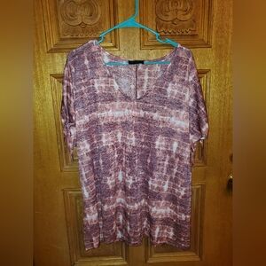 Lane Bryant top size 18-20